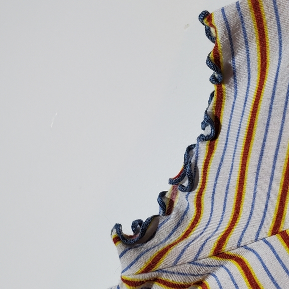 Juniors Ruffled Hem Cropped Crew Neck Striped  Girls Top by Forever 21 | 3/$15 - Picture 5 of 7